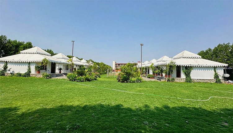 AC COTTAGE