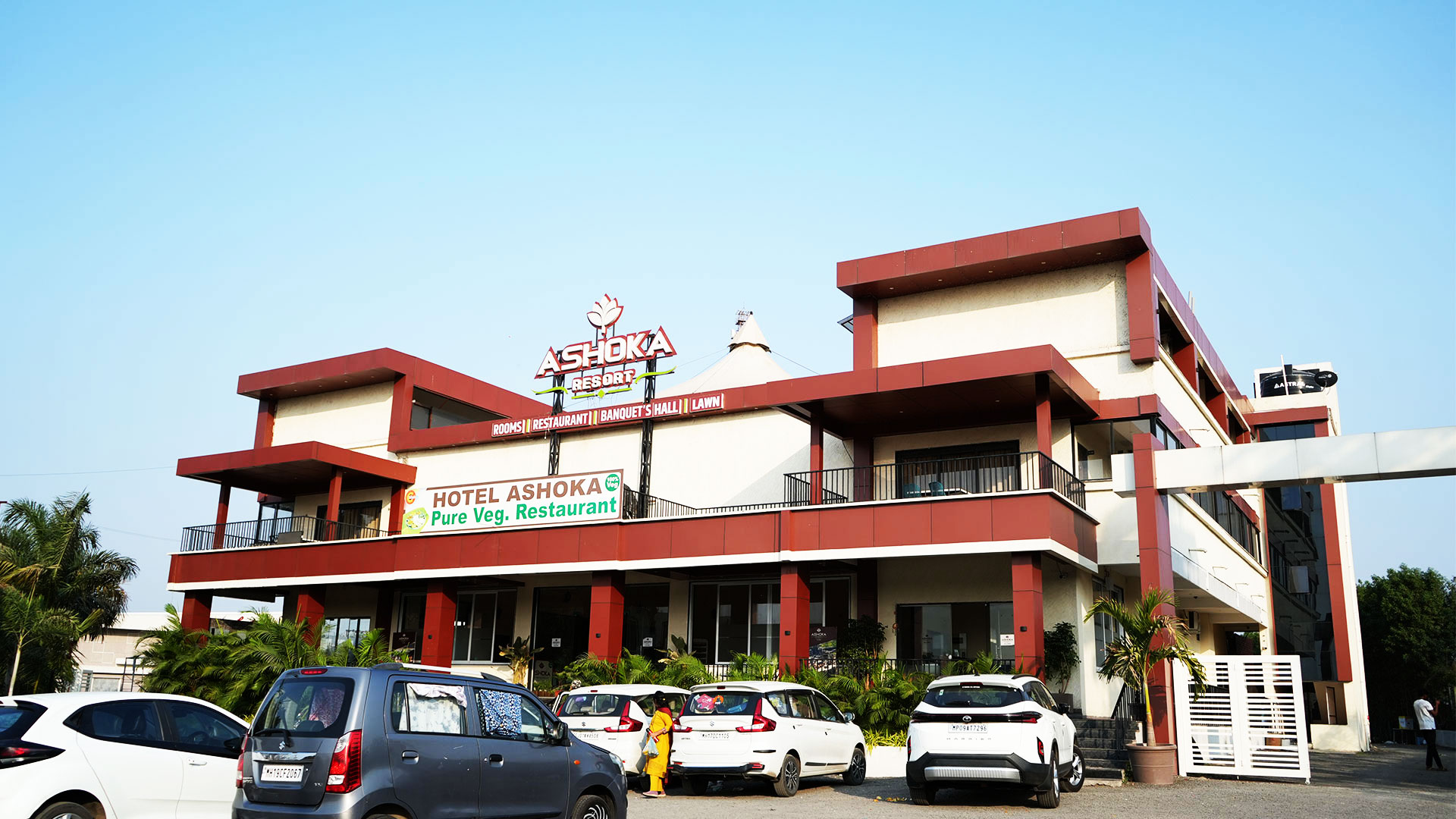 Comfortable Stay Near